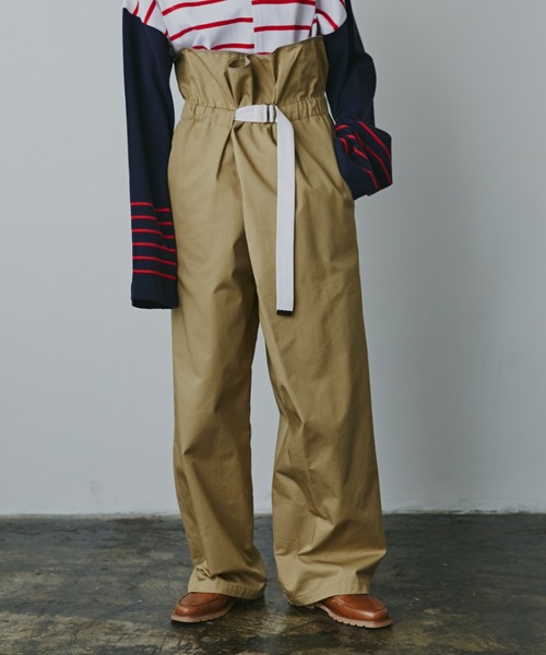 mici(ミチ)の「(mici)フリルウエストパンツ(その他パンツ・レディース・ベージュ/ネイビー・SMALL/MEDIUM)」の8枚目の写真