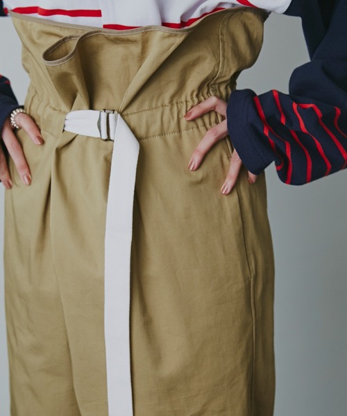 mici(ミチ)の「(mici)フリルウエストパンツ(その他パンツ・レディース・ベージュ/ネイビー・SMALL/MEDIUM)」の12枚目の写真