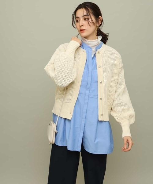 a.v.v(アーヴェヴェ)の「編み柄ニットカーディガン(カーディガン/ボレロ・レディース・ブラック/ベージュ/アイボリー・40/42/36/34/38)」の4枚目の写真