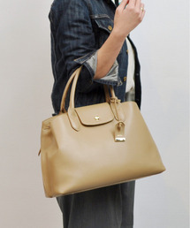 perche | ペルケ perche / ゴートユーティリティヒネリかぶせA4トート(トートバッグ)