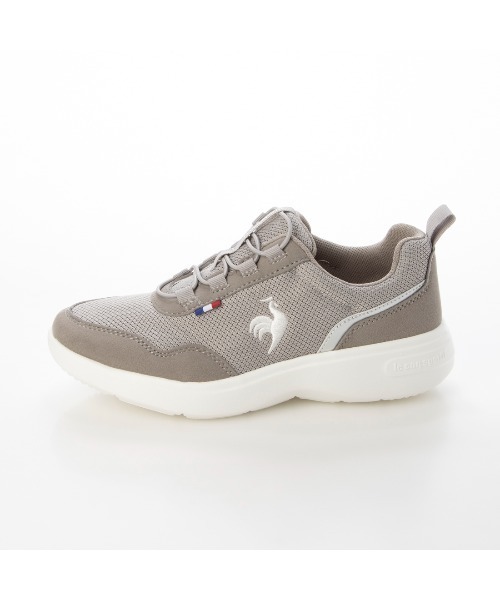 le coq sportif(ルコックスポルティフ)の「スリッポンレースアップスニーカー(LA ローヌ / LA RHONE)(スリッポン・レディース・グレー/ブラック/ベージュ/ホワイト系その他2/ブラック×ブラック・22.5cm/23cm/24.5cm/23.5cm/24cm/25cm)」の7枚目の写真