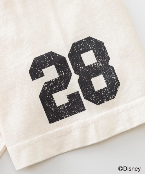 Disney(ディズニー)の「<大きいサイズ>ディズニー ミッキー/ピグメント染ヴィンテージ風Tシャツ シックスタイル(Tシャツ/カットソー・レディース・モカ/チャコール/オフホワイト・L/LL/3L/4L/5L)」の7枚目の写真