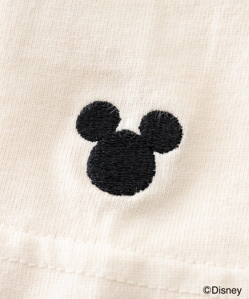 Disney(ディズニー)の「<大きいサイズ>ディズニー ミッキー/ピグメント染ヴィンテージ風Tシャツ シックスタイル(Tシャツ/カットソー・レディース・モカ/チャコール/オフホワイト・L/LL/3L/4L/5L)」の8枚目の写真