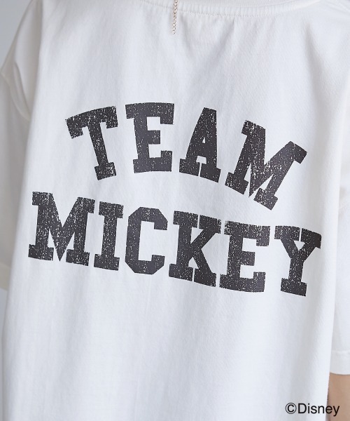 Disney(ディズニー)の「<大きいサイズ>ディズニー ミッキー/ピグメント染ヴィンテージ風Tシャツ シックスタイル(Tシャツ/カットソー・レディース・モカ/チャコール/オフホワイト・L/LL/3L/4L/5L)」の16枚目の写真