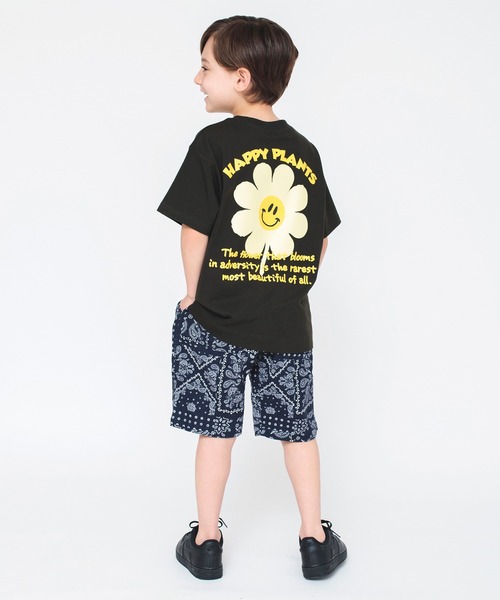 BRANSHES(ブランシェス)の「【bコレ】グラフィック半袖Tシャツ(Tシャツ/カットソー・キッズ・チャコールグレー/ライトグレー/ベージュ/ネイビー/グレー/オレンジ/グリーン/アイボリー/ブルーグレー/カラフル/ブラック/マスタード・90/130/150/120/160/140/100/110)」の15枚目の写真