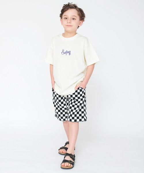 BRANSHES(ブランシェス)の「【bコレ】グラフィック半袖Tシャツ(Tシャツ/カットソー・キッズ・チャコールグレー/ライトグレー/ベージュ/ネイビー/グレー/オレンジ/グリーン/アイボリー/ブルーグレー/カラフル/ブラック/マスタード・90/130/150/120/160/140/100/110)」の14枚目の写真