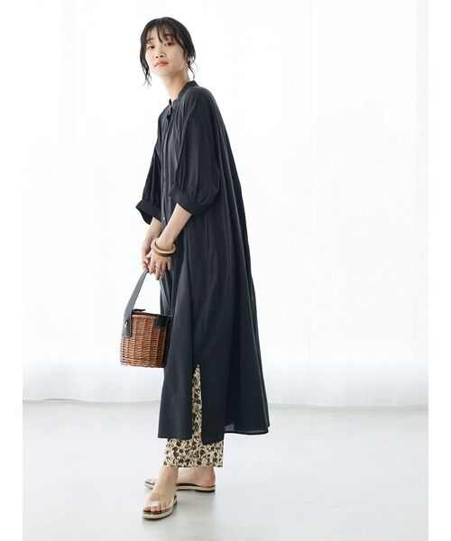 CRAFT STANDARD BOUTIQUE(クラフトスタンダードブティック)の「バンドカラー5分袖ワンピース(ワンピース・レディース・サックスブルー/ブラック・FREE)」の10枚目の写真