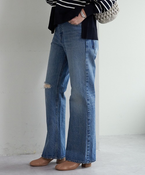 SHENERY（シーナリー）の「ダメージデニムパンツ（デニムパンツ・レディース・ブルー・36/38）」の9枚目の写真