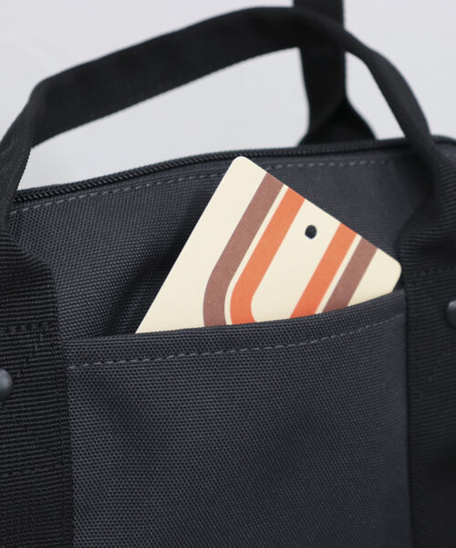 UNIVERSAL OVERALL（ユニバーサルオーバーオール）の「【UNIVERSAL OVERALL/ユニバーサルオーバーオール】ダッフルバッグ（ショルダーバッグ・レディース・ブラック/チャコールグレー/ボルドー・FREE）」の16枚目の写真