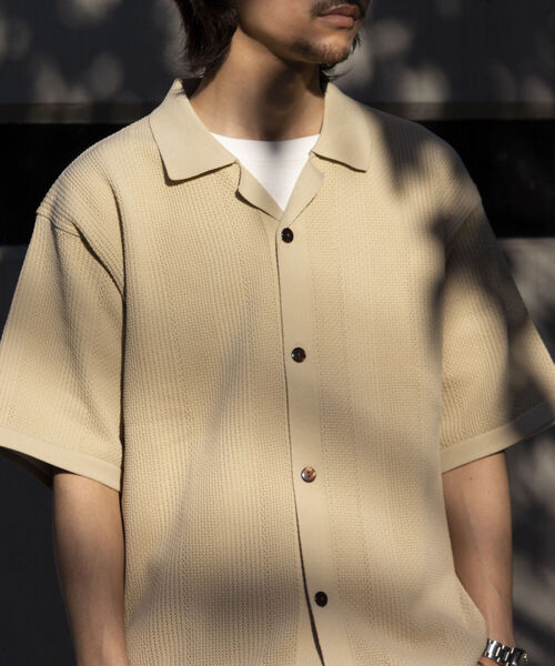 GLOSTER（グロスター）の「【GLOSTER/グロスター】スポンディッシュニット オープンカラーシャツ リラックスフィット（シャツ/ブラウス・メンズ・パープル/ブラック/アイボリー/グレイッシュベージュ・M/L）」の2枚目の写真