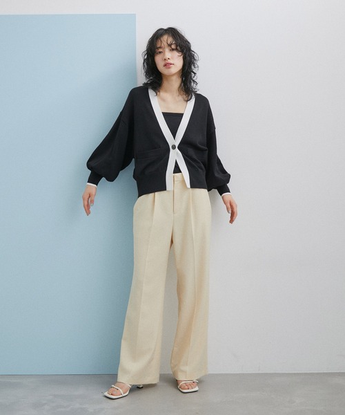 ADAM ET ROPE'(アダムエロペ)の「【WEB限定(一部店舗展開あり)】シングルボタンカーディガン(カーディガン/ボレロ・レディース・ホワイト/ブラック/ブラック系その他・FREE)」の5枚目の写真