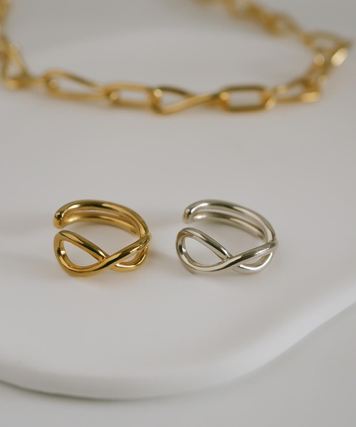 Ops.（オプス）の「イヤーカフ ゴールド シルバー925 金属アレルギー対応 ノンホールピアス【XIRA エクシラ】（イヤーカフ・レディース・シルバー/イエローゴールド・ONE SIZE）」の3枚目の写真