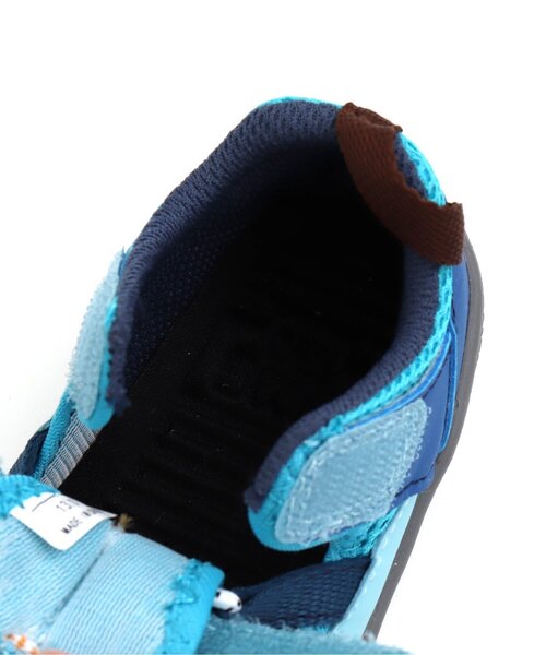 IFME(イフミー)の「IFMEコラボ水抜きサンダル(サンダル・キッズ・レインボー/ブラック/ブラウン/ターコイズブルー/ピンク・16/17/15 /19/20/14/13.5/13/14.5/18)」の15枚目の写真