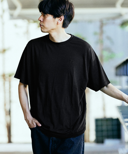 417 EDIFICE（フォーワンセブンエディフィス）の「【WOOLLABO / ウールラボ】別注  ハイブリッドメリノウールラウンドTシャツ（Tシャツ/カットソー・メンズ・チャコールグレー/ブラック・MEDIUM/LARGE/X-LARGE）」の9枚目の写真