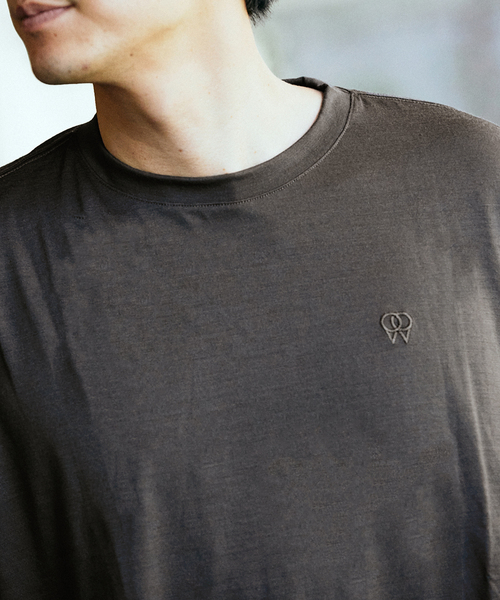 417 EDIFICE（フォーワンセブンエディフィス）の「【WOOLLABO / ウールラボ】別注  ハイブリッドメリノウールラウンドTシャツ（Tシャツ/カットソー・メンズ・チャコールグレー/ブラック・MEDIUM/LARGE/X-LARGE）」の13枚目の写真