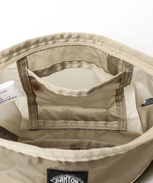 DANTON(ダントン)の「【DANTON/ダントン】POCKETABLE SACOCHE S DT-H0154(ショルダーバッグ・メンズ・ブラック/グレイッシュベージュ/ブラウン・FREE)」の10枚目の写真