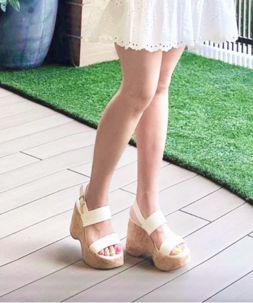 厚底が可愛い✅セルジオロッシ　ウエッジソールサンダル　厚底　バイカラー　37 厚底が可愛い✓セルジオロッシ ウエッジソールサンダル 厚底