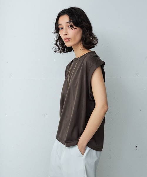 OUTERSUNSET（アウターサンセット）の「shoulder tuck tank top（Tシャツ/カットソー・レディース・ネイビー/ブラウン・FREE）」の9枚目の写真