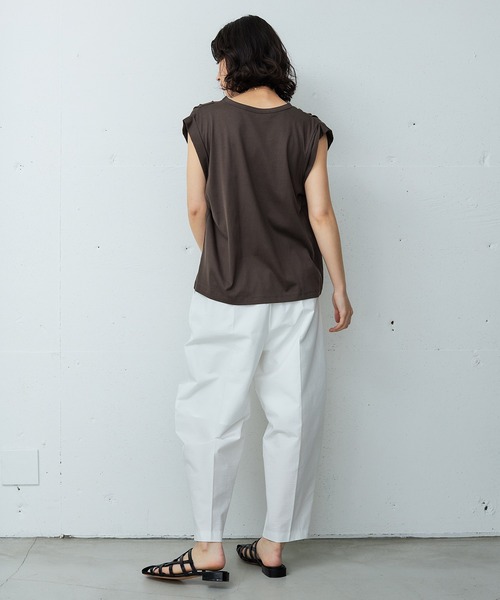 OUTERSUNSET（アウターサンセット）の「shoulder tuck tank top（Tシャツ/カットソー・レディース・ネイビー/ブラウン・FREE）」の18枚目の写真