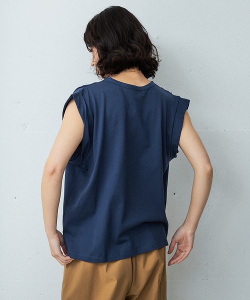 OUTERSUNSET（アウターサンセット）の「shoulder tuck tank top（Tシャツ/カットソー・レディース・ネイビー/ブラウン・FREE）」の10枚目の写真