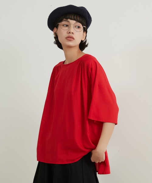 On One's Own(オンワンズオン)の「On One's Own リネンコットンギャザー半袖トップ(その他トップス・レディース・レッド/ホワイト/ブラック・FREE)」の20枚目の写真