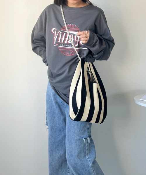 CLEA(クレア)の「パールショルダー紐付き 2WAYニットショルダーバッグ(ショルダーバッグ・レディース・アイボリー/ブラウン/ダークブラウン/ブラック系その他/ブラウン系その他/ブラック/オレンジ・FREE)」の13枚目の写真