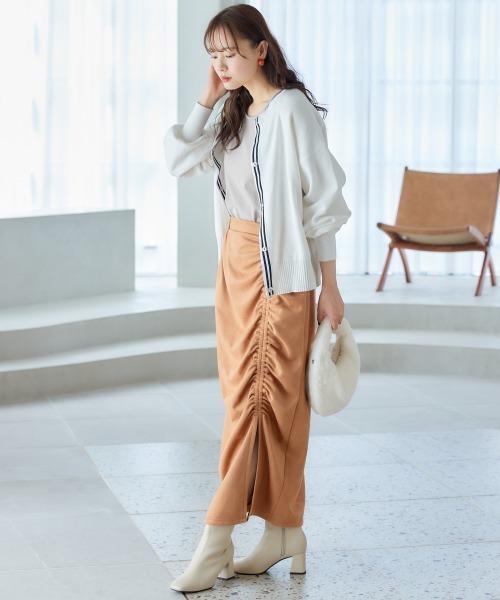 miclat（ミクラ）の「大きいサイズ　ミラノリブカーディガン　miclat（カーディガン/ボレロ・レディース・オフホワイト/ブルーグリーン・L/LL/3L/4L/5L）」の16枚目の写真