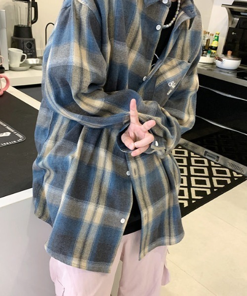 MGV（エムジーヴィー）の「ワンポイントロゴオンブレチェックシャツ（シャツ/ブラウス・メンズ・ダークオレンジ/グリーン/ブルー・X-LARGE/LARGE/MEDIUM）」の16枚目の写真