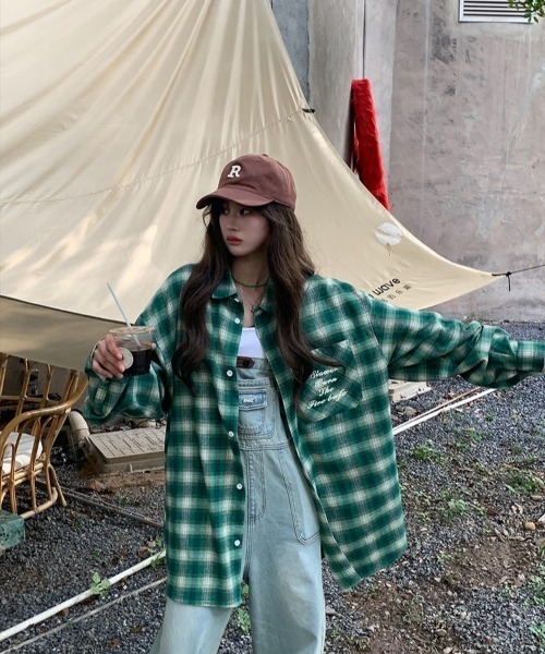 MGV（エムジーヴィー）の「ワンポイントロゴオンブレチェックシャツ（シャツ/ブラウス・メンズ・ダークオレンジ/グリーン/ブルー・X-LARGE/LARGE/MEDIUM）」の10枚目の写真