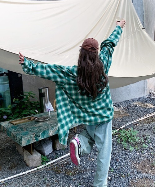 MGV（エムジーヴィー）の「ワンポイントロゴオンブレチェックシャツ（シャツ/ブラウス・メンズ・ダークオレンジ/グリーン/ブルー・X-LARGE/LARGE/MEDIUM）」の15枚目の写真