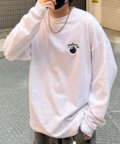 ILL'S（イルズ）の「【新柄追加】 AW 8ボール / ダイス / レコード / フォト ワンポイント刺繍 / バックプリント ビッグシルエットロンT カットソー ユニセックス【ILL'S】（Tシャツ/カットソー・メンズ・ブラック系その他3/ホワイト系その他/ホワイト系その他3/ブラック/ホワイト/ホワイト系その他2/ブラック系その他2/ブラック系その他/ホワイト系その他5/ホワイト系その他4/ブラック系その他5/ブラック系その他4・L/M/XL）」の13枚目の写真