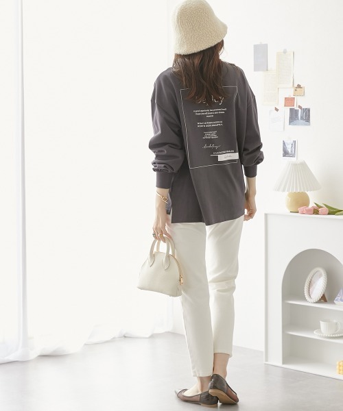 nissen(ニッセン)の「【販売終了】バックプリントロング丈Tシャツ(Tシャツ/カットソー・レディース・オフホワイト/ブラウン/チャコールグレー・L/M/LL)」の6枚目の写真