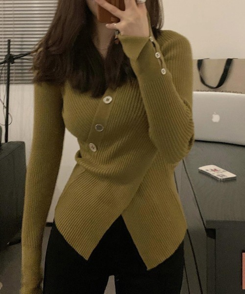 deux amour（ドゥーザムール）の「カシュクールリブニットプルオーバー（Tシャツ/カットソー・レディース・ホワイト/ブラック/レッド/オフホワイト/カーキ/ピンク・FREE）」の5枚目の写真