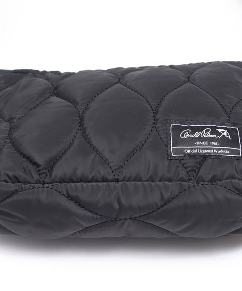 Arnold Palmer（アーノルドパーマー）の「キルト パディング ショルダーバッグ（ショルダーバッグ・レディース・ブラック/ベージュ・F）」の6枚目の写真