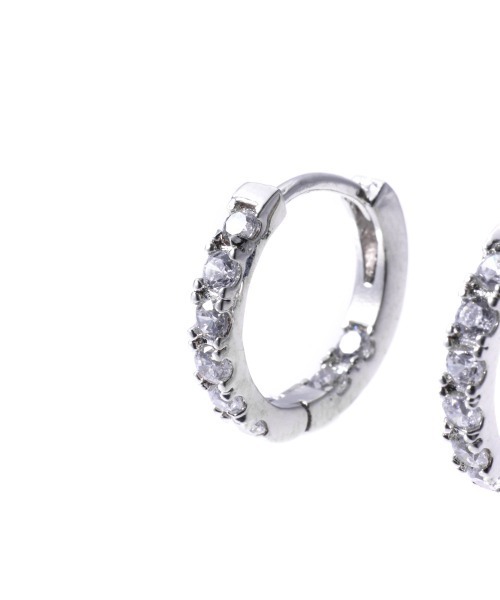 Jolie Toujours(ジョリトゥジュール)の「12mmパヴェフープピアス(ピアス(両耳用)・レディース・シルバー/ゴールド・FREE)」の7枚目の写真