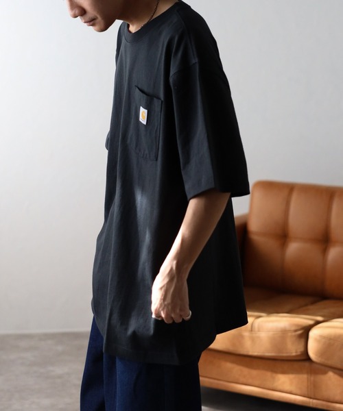 Carhartt（カーハート）の「【Carhartt / カーハート】Workwear ビッグシルエット ポケット半袖 ロゴ Tシャツ ワッペン トップス（Tシャツ/カットソー・メンズ・ブラウン/ベージュ/ネイビー/ホワイト/ブラック/チャコールグレー・L/S/M）」の15枚目の写真