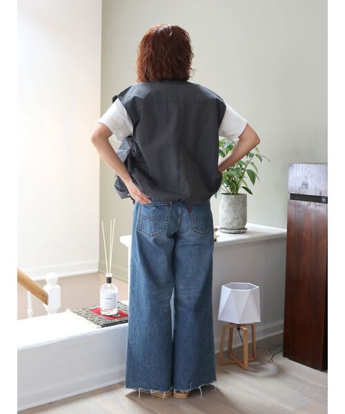 Ungrid（アングリッド）の「【WEB限定】ナイロン混ミリタリールーズベスト（ベスト・レディース・チャコールグレー/カーキ/オフホワイト・FREE）」の11枚目の写真