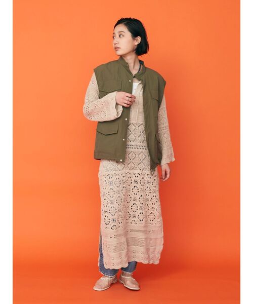 Ungrid（アングリッド）の「【WEB限定】ナイロン混ミリタリールーズベスト（ベスト・レディース・チャコールグレー/カーキ/オフホワイト・FREE）」の18枚目の写真