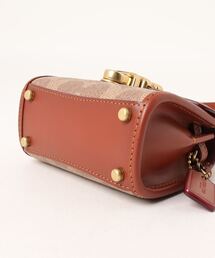 COACH（コーチ）の「サミー トップ ハンドル 12・シグネチャー 