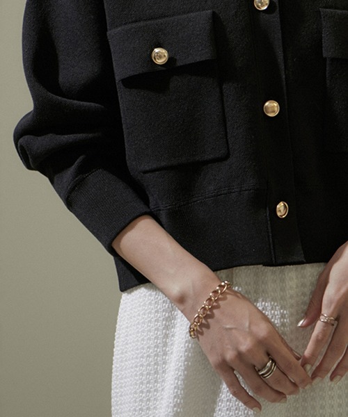 SALON adam et rope'（サロン アダム エ ロペ）の「メタルボタンクルーネックショートカーディガン【洗える】（カーディガン/ボレロ・レディース・オフホワイト/ライトグレー/ブラック・FREE）」の14枚目の写真