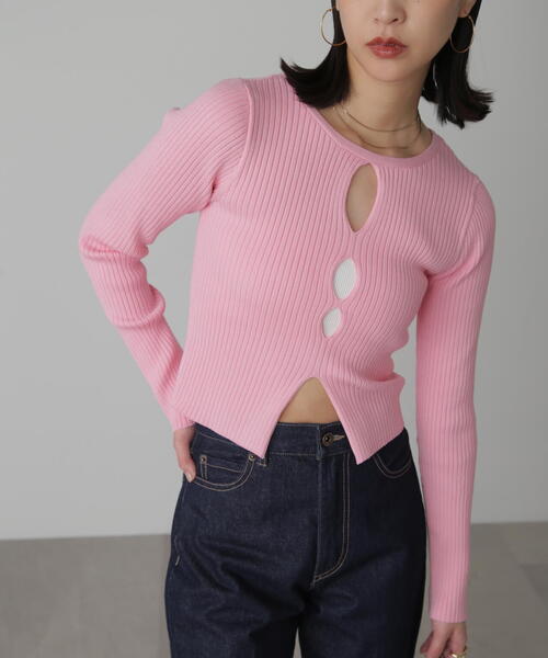 FREE'S MART(フリーズマート)の「◆前後2WAYスリットカットアウトリブニット(ニット/セーター・レディース・ブラック/ホワイト/ピンク・FREE)」の9枚目の写真