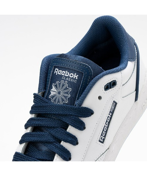 【関税込み】Reebok Classics ネイビー Club C スニーカー Club C 85 Vintage Shoes - Reebok