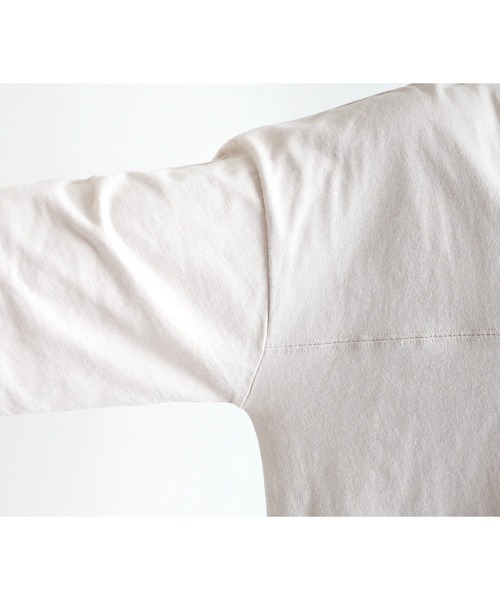 reca(レカ)の「前後ロゴチュニックTシャツ(Tシャツ/カットソー・レディース・オフホワイト/ブラック系その他/グレイッシュベージュ・FREE)」の22枚目の写真