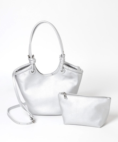 mysty woman（ミスティウーマン）の「バケツ型BAG 110379（ハンドバッグ・レディース・ブラック/オフホワイト/シルバー・FREE）」の7枚目の写真