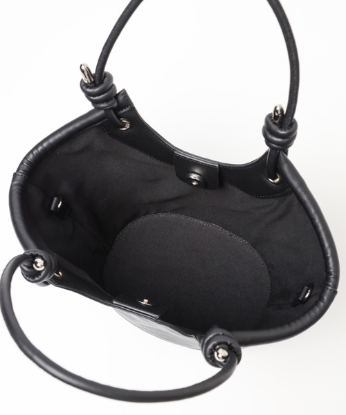 mysty woman（ミスティウーマン）の「バケツ型BAG 110379（ハンドバッグ・レディース・ブラック/オフホワイト/シルバー・FREE）」の21枚目の写真