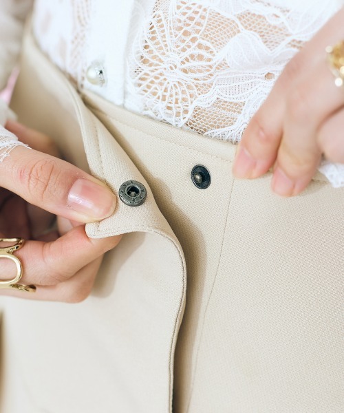 marun（マルン）の「＜大きいサイズ＞ ラップスカート marun（スカート・レディース・ベージュ系/ブラック・L/5L/4L/3L/LL）」の21枚目の写真