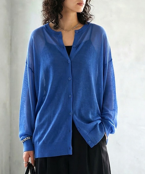 antiqua(アンティカ)の「長袖 羽織り 前開き シアーニット カーディガン(カーディガン/ボレロ・レディース・ブラック/レッド/グリーン/ブルー/ホワイト/ライム/ピンク/ダークグレー/ベージュ/ブルー系その他・R/P)」の8枚目の写真