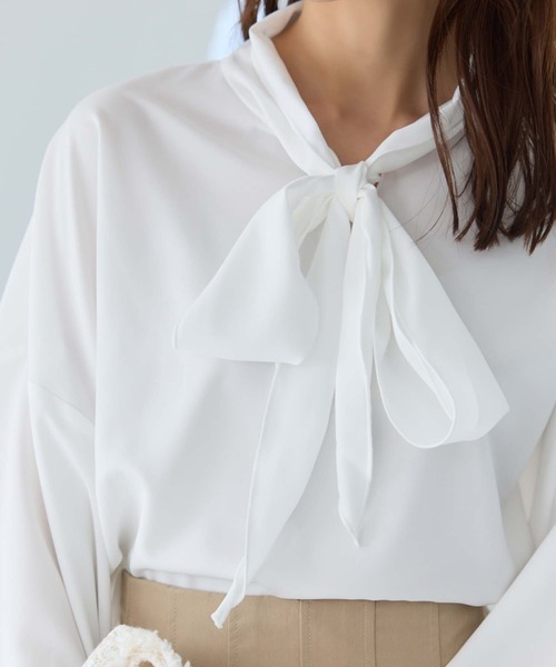 fifth（フィフス）の「ボウタイリボンブラウス（シャツ/ブラウス・レディース・ホワイト/ブラック・M）」の3枚目の写真