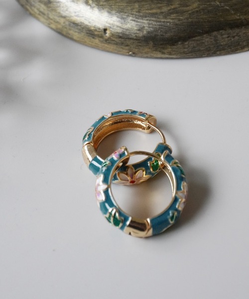 Port（ポート）の「オリエンタル フラワー デザイン フープピアス_（ピアス（両耳用）・レディース・ブルー/ブラック/ライトブルー/ホワイト/パープル系その他/レッド/パープル/マルチ・FREE）」の12枚目の写真