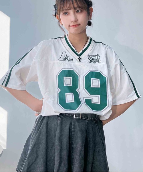 AS KNOW AS plus（アズノゥアズプラス）の「◎リブライン ビッグサイズ ナイロン半袖プルオーバー（Tシャツ/カットソー・レディース・アイボリー/グレー/ネイビー/アイボリー系/サックスブルー系/ピンク系/ブラック系・FREE）」の5枚目の写真
